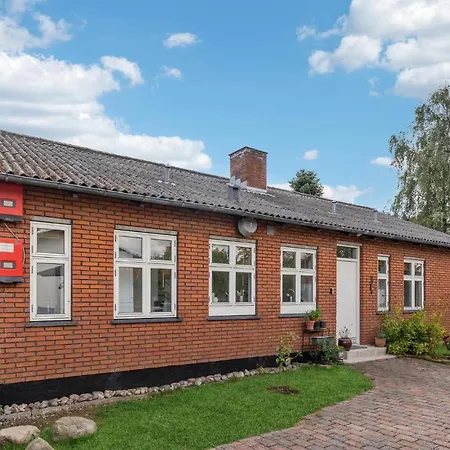 Cozy In With Kitchen Holiday home *