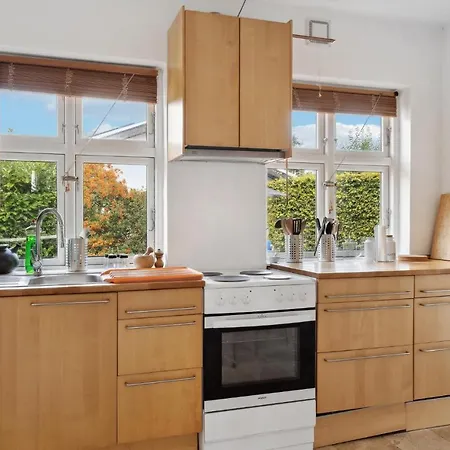 Cozy In With Kitchen Holiday home *